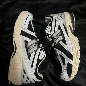 New Balance Athletic Sneakers - Black, White & Cream